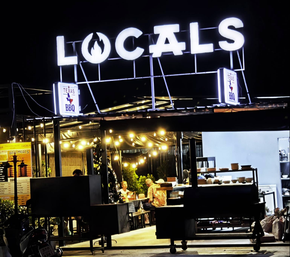 Locals Texas Smake BBQ Resteraunt Koh Samui