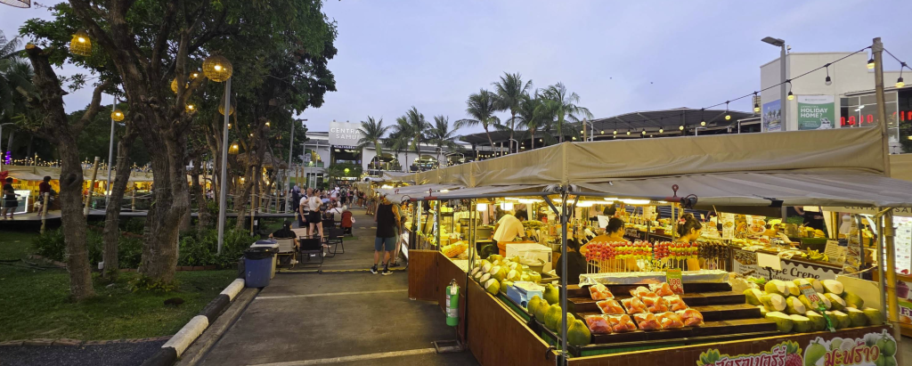 Cheweng Night Food Market, Koh Samui